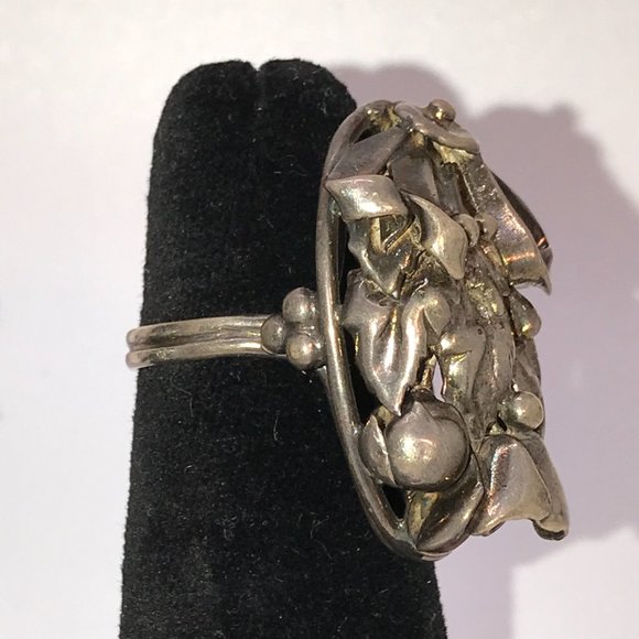 Vintage Sterling Silver Flower Ring, Size 7 1/2 - Picture 2 of 14